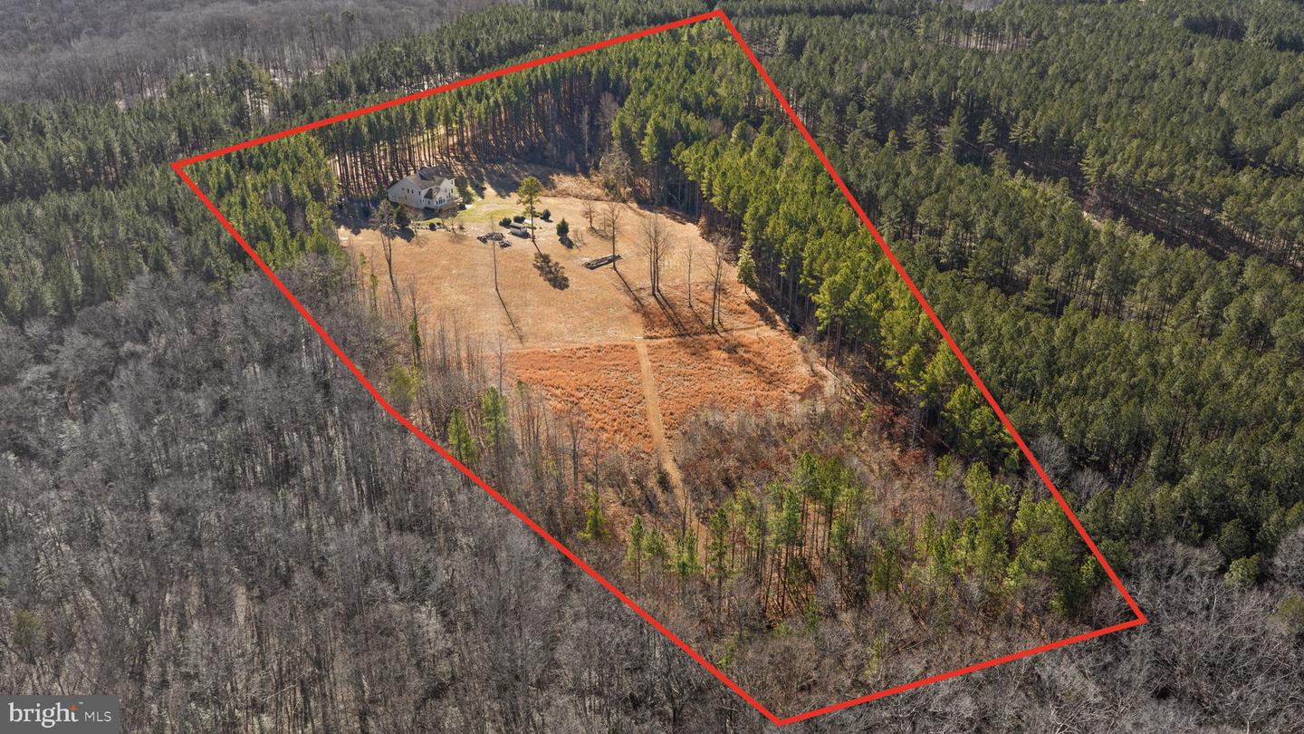 10041 TARRINGTON WAY, SPOTSYLVANIA, Virginia 22551, 5 Bedrooms Bedrooms, ,4 BathroomsBathrooms,Residential,For sale,10041 TARRINGTON WAY,VASP2038296 MLS # VASP2038296