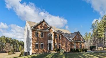 10041 TARRINGTON WAY, SPOTSYLVANIA, Virginia 22551, 5 Bedrooms Bedrooms, ,4 BathroomsBathrooms,Residential,For sale,10041 TARRINGTON WAY,VASP2038296 MLS # VASP2038296