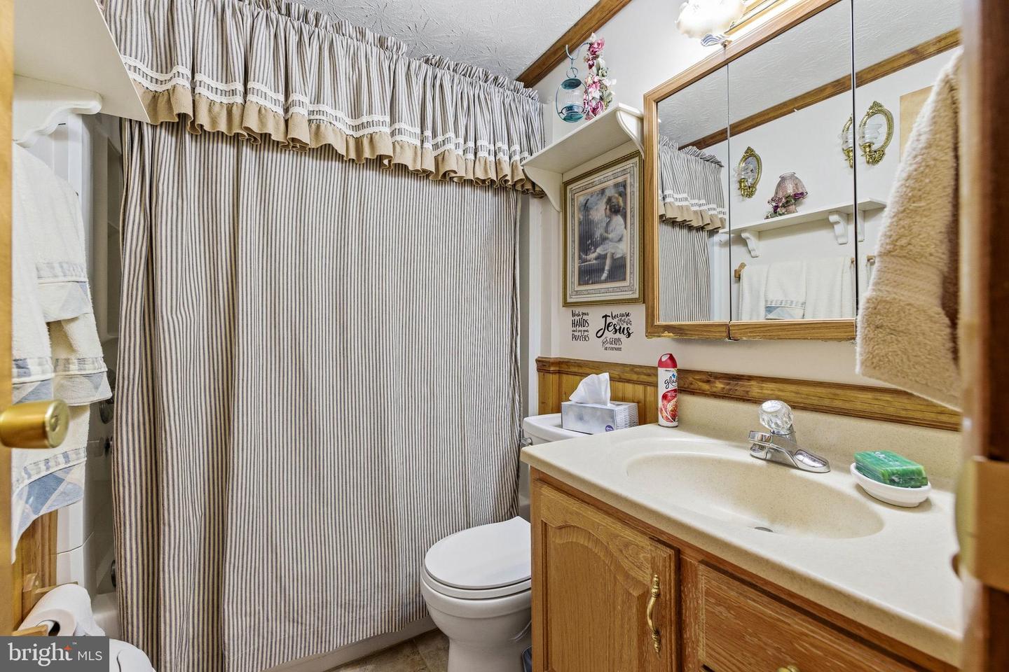 5009 MILL CREEK RD, LURAY, Virginia 22835, 2 Bedrooms Bedrooms, ,1 BathroomBathrooms,Residential,For sale,5009 MILL CREEK RD,VAPA2005822 MLS # VAPA2005822