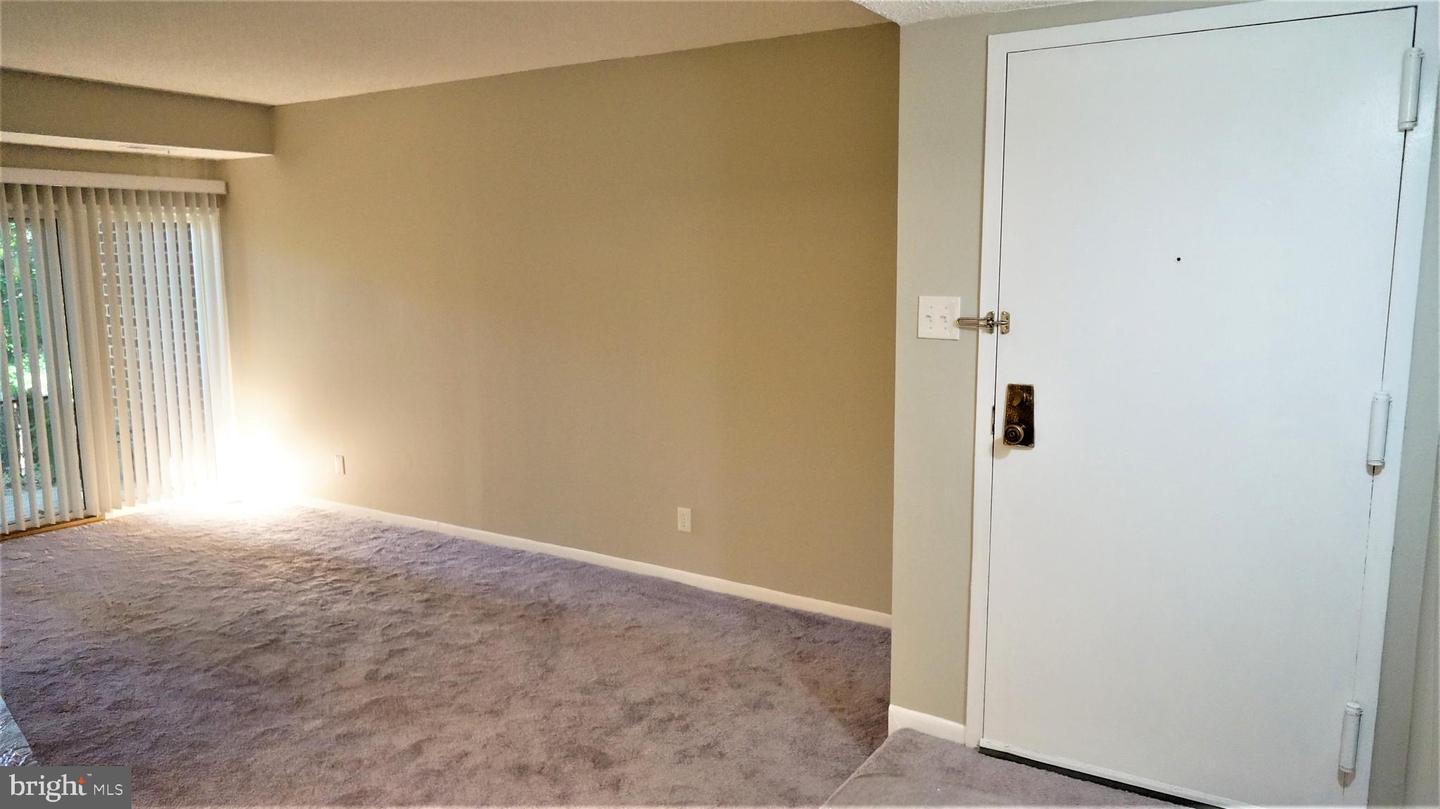 11818 BRETON CT #1A, RESTON, Virginia 20191, 1 Bedroom Bedrooms, ,1 BathroomBathrooms,Residential,For sale,11818 BRETON CT #1A,VAFX2284430 MLS # VAFX2284430