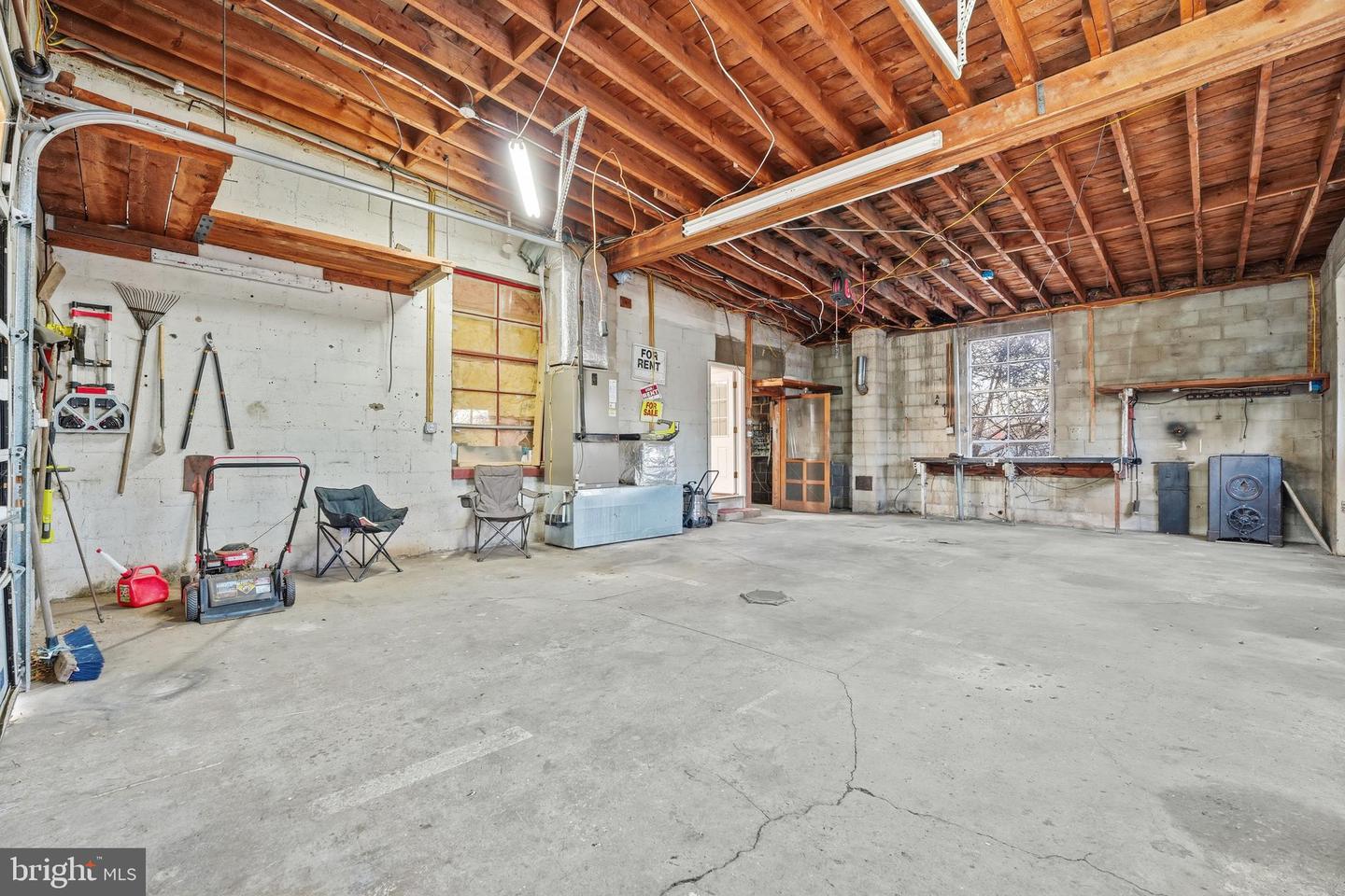 9071 SPERRYVILLE PIKE, CULPEPER, Virginia 22701, 1 Bedroom Bedrooms, ,1 BathroomBathrooms,Residential,For sale,9071 SPERRYVILLE PIKE,VACU2012342 MLS # VACU2012342