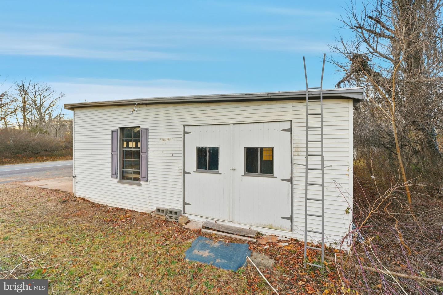9071 SPERRYVILLE PIKE, CULPEPER, Virginia 22701, 1 Bedroom Bedrooms, ,1 BathroomBathrooms,Residential,For sale,9071 SPERRYVILLE PIKE,VACU2012342 MLS # VACU2012342