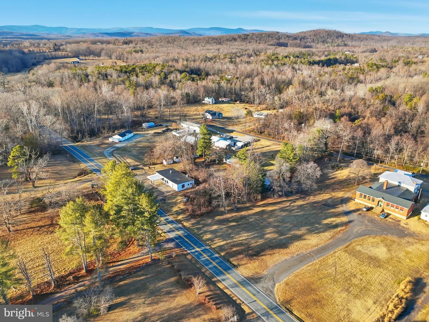 9071 SPERRYVILLE PIKE, CULPEPER, Virginia 22701, 1 Bedroom Bedrooms, ,1 BathroomBathrooms,Residential,For sale,9071 SPERRYVILLE PIKE,VACU2012342 MLS # VACU2012342