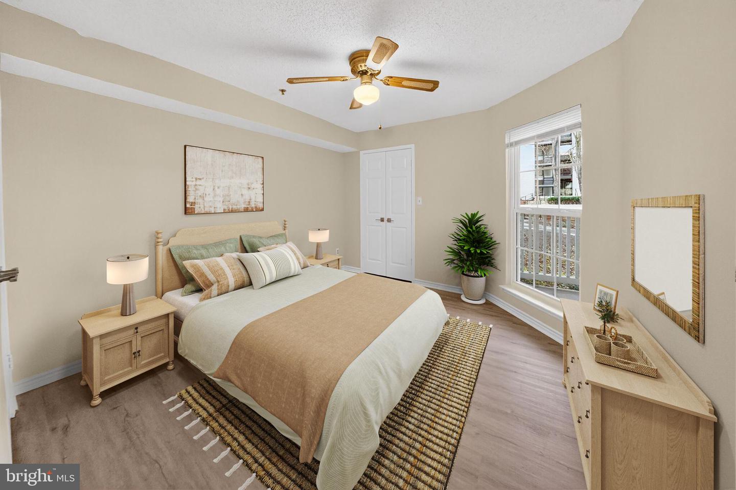 1504 LINCOLN WAY #100, MCLEAN, Virginia 22102, 1 Bedroom Bedrooms, ,1 BathroomBathrooms,Residential,For sale,1504 LINCOLN WAY #100,VAFX2285010 MLS # VAFX2285010