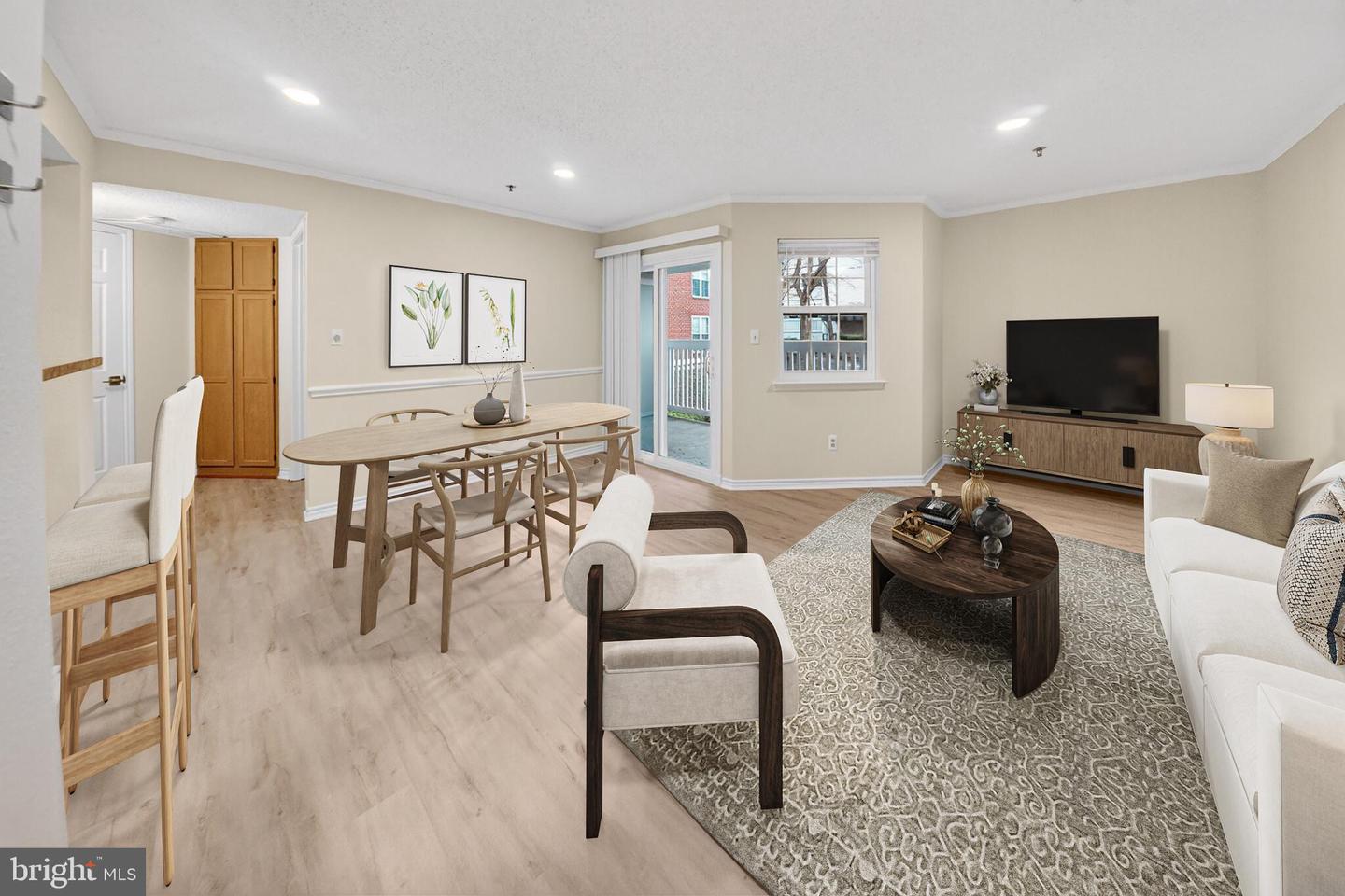 1504 LINCOLN WAY #100, MCLEAN, Virginia 22102, 1 Bedroom Bedrooms, ,1 BathroomBathrooms,Residential,For sale,1504 LINCOLN WAY #100,VAFX2285010 MLS # VAFX2285010