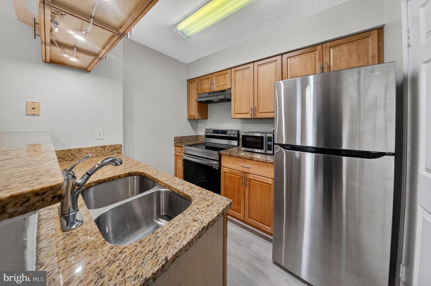 1504 LINCOLN WAY #100, MCLEAN, Virginia 22102, 1 Bedroom Bedrooms, ,1 BathroomBathrooms,Residential,For sale,1504 LINCOLN WAY #100,VAFX2285010 MLS # VAFX2285010