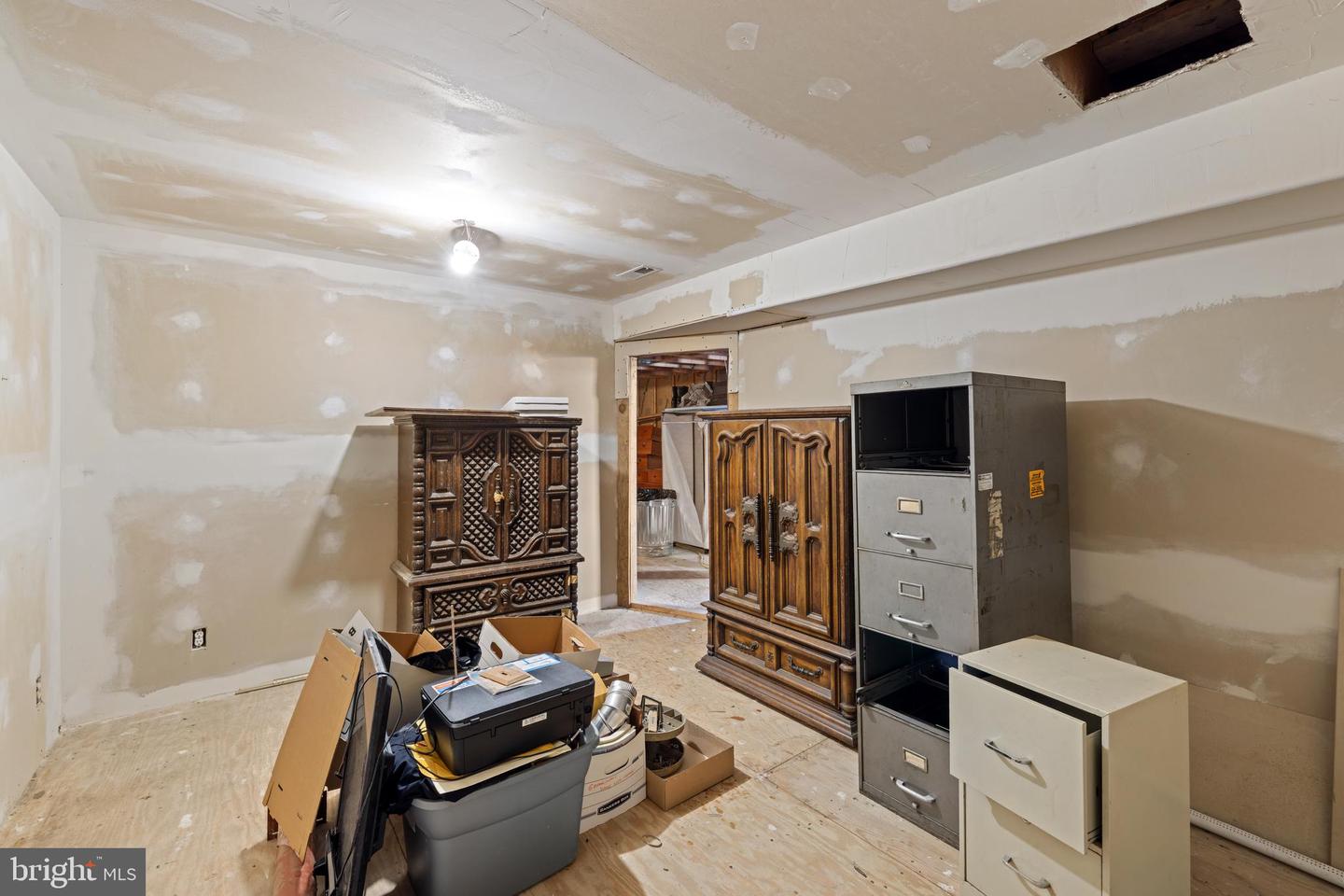 7386 APPLE RIDGE DR, TIMBERVILLE, Virginia 22853, 2 Bedrooms Bedrooms, ,1 BathroomBathrooms,Residential,For sale,7386 APPLE RIDGE DR,VARO2002798 MLS # VARO2002798