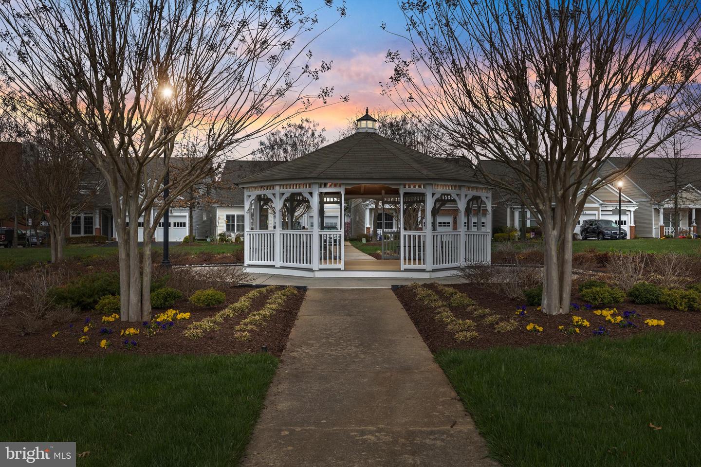 8970 FASCINATION CT #412, LORTON, Virginia 22079, 2 Bedrooms Bedrooms, ,2 BathroomsBathrooms,Residential,For sale,8970 FASCINATION CT #412,VAFX2285414 MLS # VAFX2285414 8970 FASCINATION CT #412, LORTON, Virginia 22079, 2 Bedrooms Bedrooms, ,2 BathroomsBathrooms,Residential,For sale,8970 FASCINATION CT #412,VAFX2285414 MLS # VAFX2285414