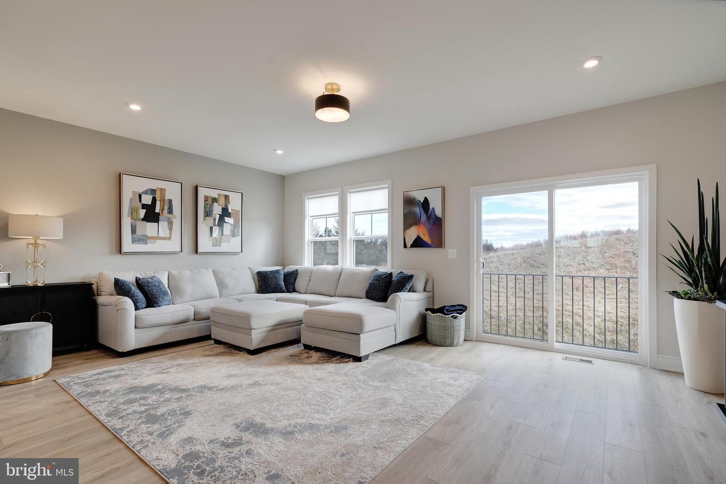 105 CHECKERSPOT, LAKE FREDERICK, Virginia 22630, 3 Bedrooms Bedrooms, ,3 BathroomsBathrooms,Residential,For sale,105 CHECKERSPOT,VAFV2038884 MLS # VAFV2038884