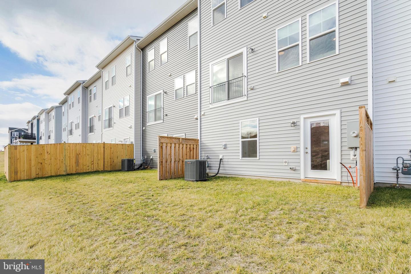 105 CHECKERSPOT, LAKE FREDERICK, Virginia 22630, 3 Bedrooms Bedrooms, ,3 BathroomsBathrooms,Residential,For sale,105 CHECKERSPOT,VAFV2038884 MLS # VAFV2038884