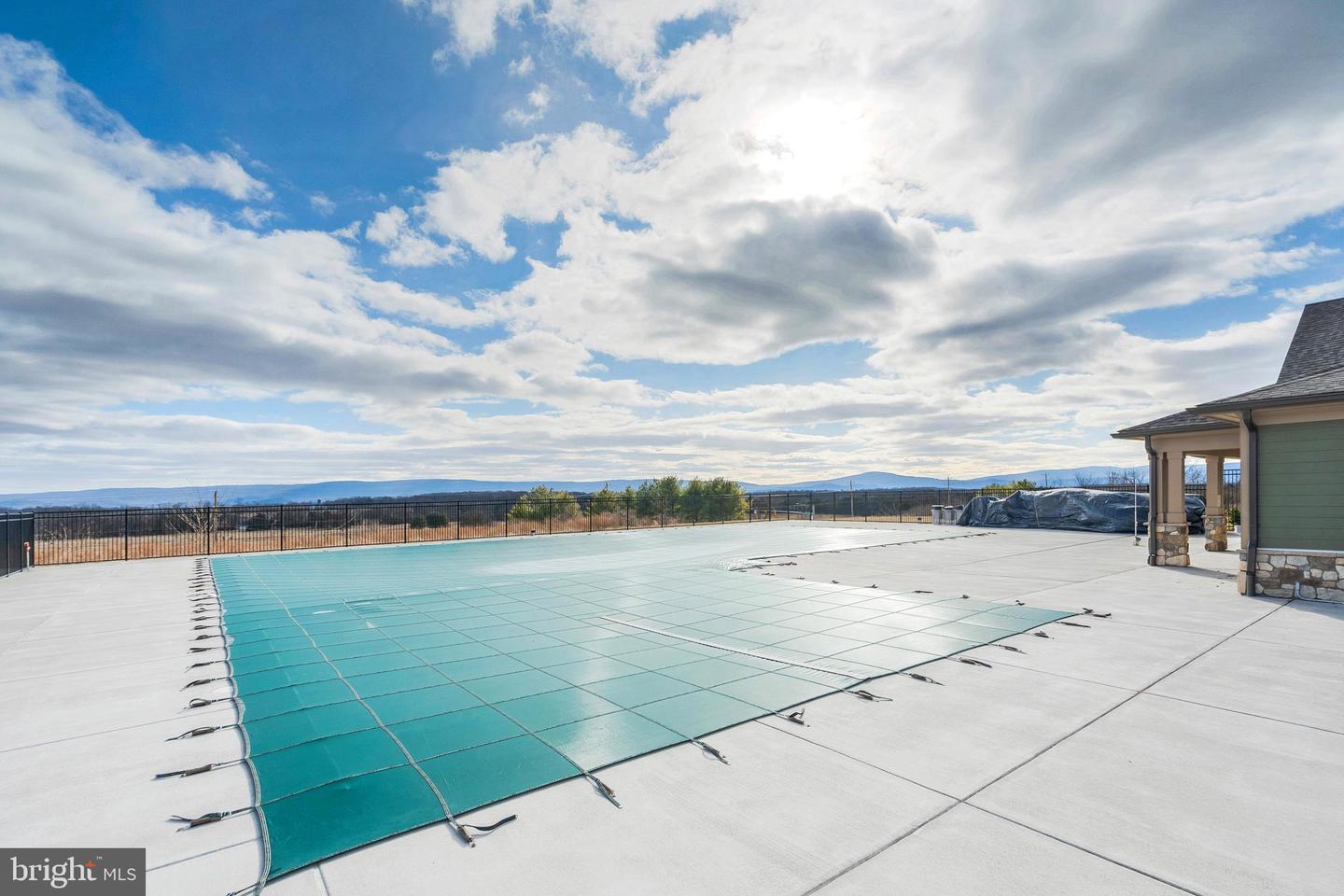 105 CHECKERSPOT, LAKE FREDERICK, Virginia 22630, 3 Bedrooms Bedrooms, ,3 BathroomsBathrooms,Residential,For sale,105 CHECKERSPOT,VAFV2038884 MLS # VAFV2038884