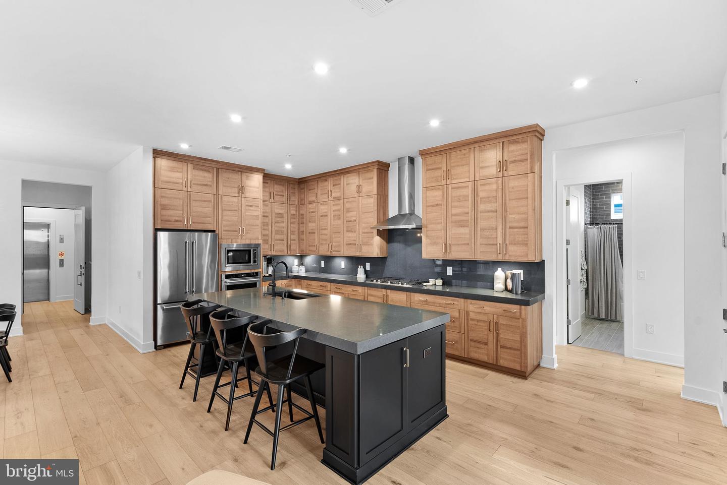 22171 SPRINGSIDE TER #400, ASHBURN, Virginia 20148, 3 Bedrooms Bedrooms, ,2 BathroomsBathrooms,Residential,For sale,22171 SPRINGSIDE TER #400,VALO2113902 MLS # VALO2113902