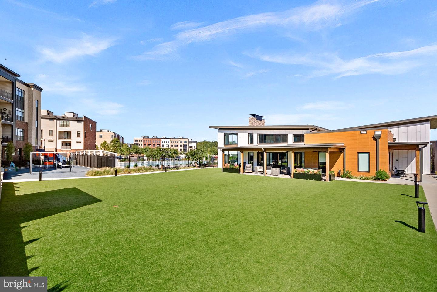 22171 SPRINGSIDE TER #400, ASHBURN, Virginia 20148, 3 Bedrooms Bedrooms, ,2 BathroomsBathrooms,Residential,For sale,22171 SPRINGSIDE TER #400,VALO2113902 MLS # VALO2113902