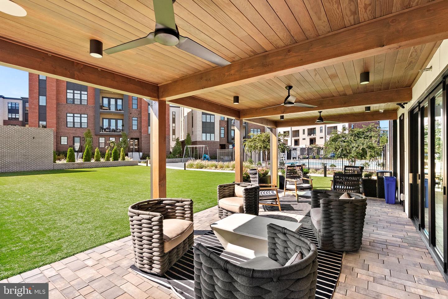 22171 SPRINGSIDE TER #400, ASHBURN, Virginia 20148, 3 Bedrooms Bedrooms, ,2 BathroomsBathrooms,Residential,For sale,22171 SPRINGSIDE TER #400,VALO2113902 MLS # VALO2113902