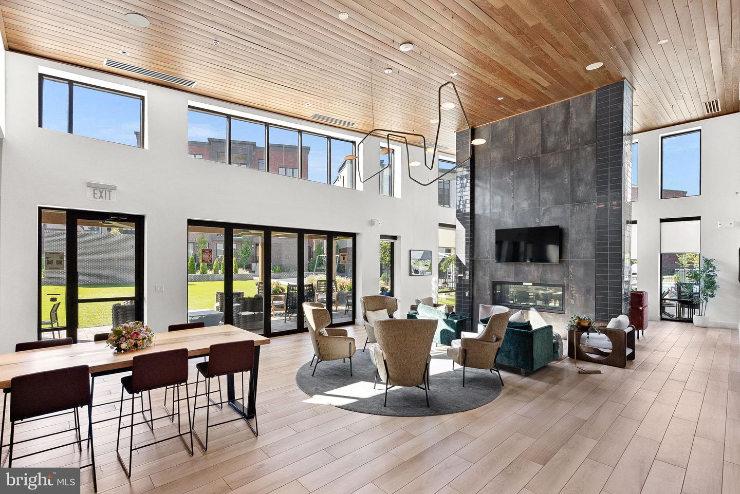 22171 SPRINGSIDE TER #400, ASHBURN, Virginia 20148, 3 Bedrooms Bedrooms, ,2 BathroomsBathrooms,Residential,For sale,22171 SPRINGSIDE TER #400,VALO2113902 MLS # VALO2113902