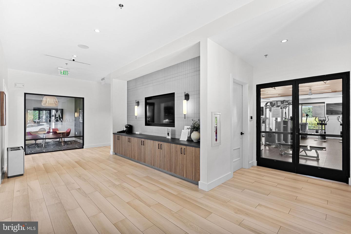 22171 SPRINGSIDE TER #400, ASHBURN, Virginia 20148, 3 Bedrooms Bedrooms, ,2 BathroomsBathrooms,Residential,For sale,22171 SPRINGSIDE TER #400,VALO2113902 MLS # VALO2113902