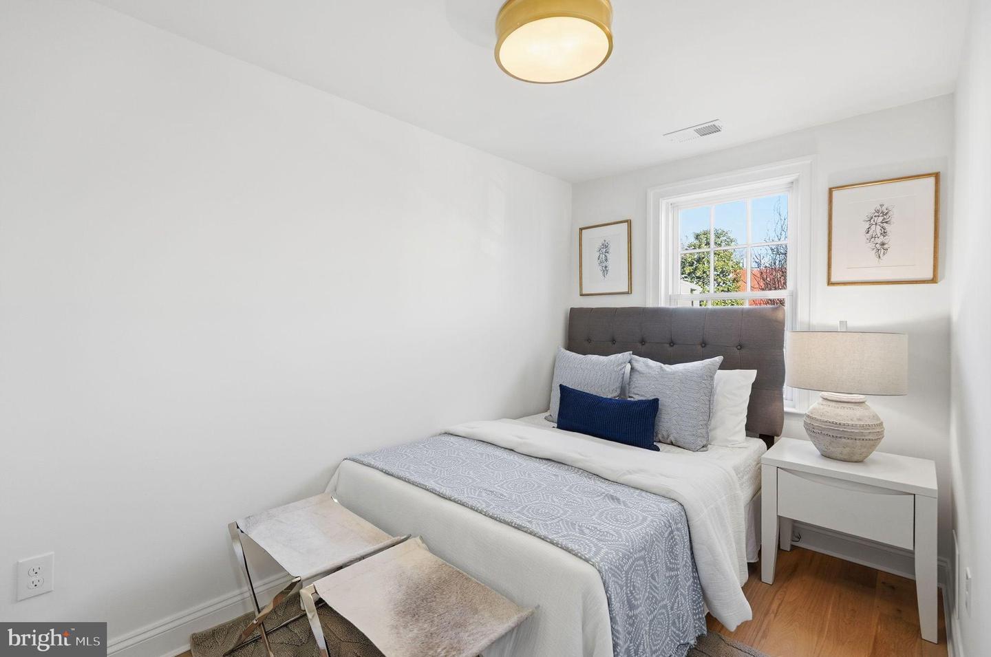 1608 33RD ST NW, WASHINGTON, District Of Columbia 20007, 2 Bedrooms Bedrooms, ,1 BathroomBathrooms,Residential,For sale,1608 33RD ST NW,DCDC2241222 MLS # DCDC2241222 1608 33RD ST NW, WASHINGTON, District Of Columbia 20007, 2 Bedrooms Bedrooms, ,1 BathroomBathrooms,Residential,For sale,1608 33RD ST NW,DCDC2241222 MLS # DCDC2241222