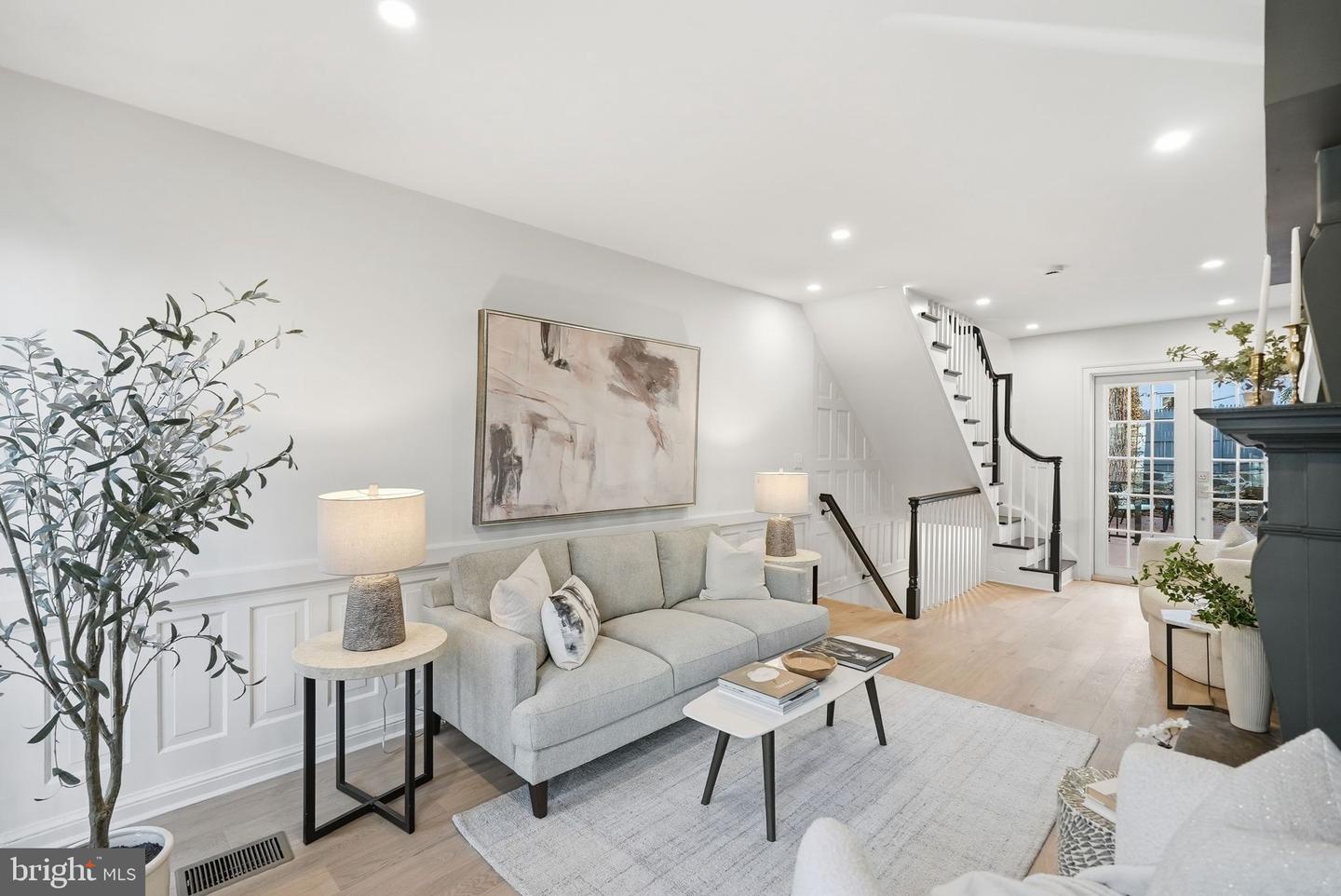 1608 33RD ST NW, WASHINGTON, District Of Columbia 20007, 2 Bedrooms Bedrooms, ,1 BathroomBathrooms,Residential,For sale,1608 33RD ST NW,DCDC2241222 MLS # DCDC2241222 1608 33RD ST NW, WASHINGTON, District Of Columbia 20007, 2 Bedrooms Bedrooms, ,1 BathroomBathrooms,Residential,For sale,1608 33RD ST NW,DCDC2241222 MLS # DCDC2241222