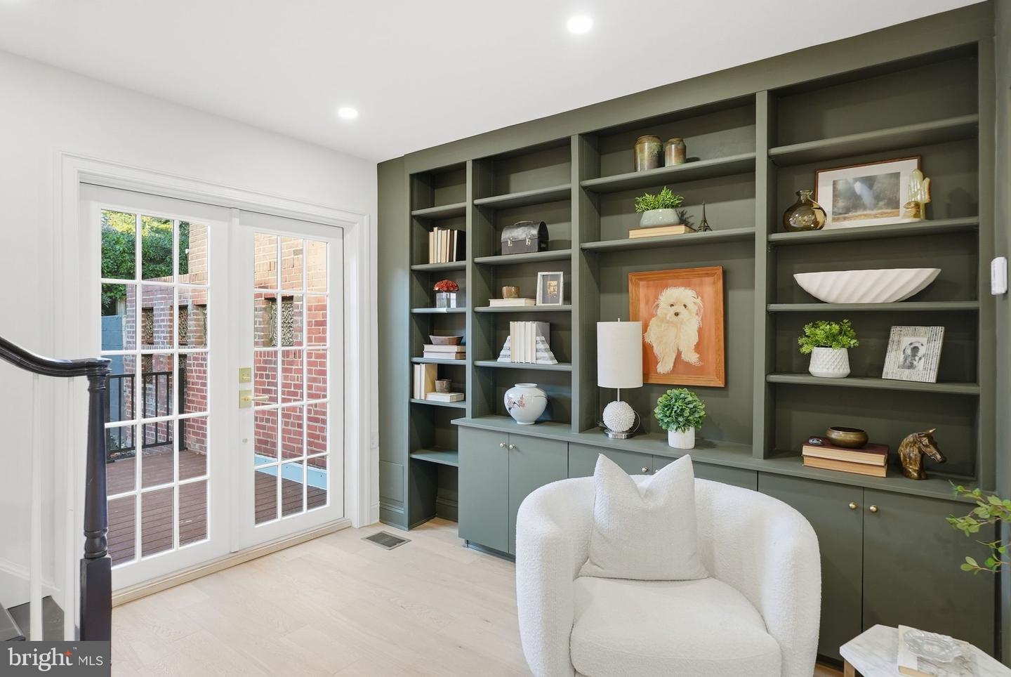 1608 33RD ST NW, WASHINGTON, District Of Columbia 20007, 2 Bedrooms Bedrooms, ,1 BathroomBathrooms,Residential,For sale,1608 33RD ST NW,DCDC2241222 MLS # DCDC2241222 1608 33RD ST NW, WASHINGTON, District Of Columbia 20007, 2 Bedrooms Bedrooms, ,1 BathroomBathrooms,Residential,For sale,1608 33RD ST NW,DCDC2241222 MLS # DCDC2241222