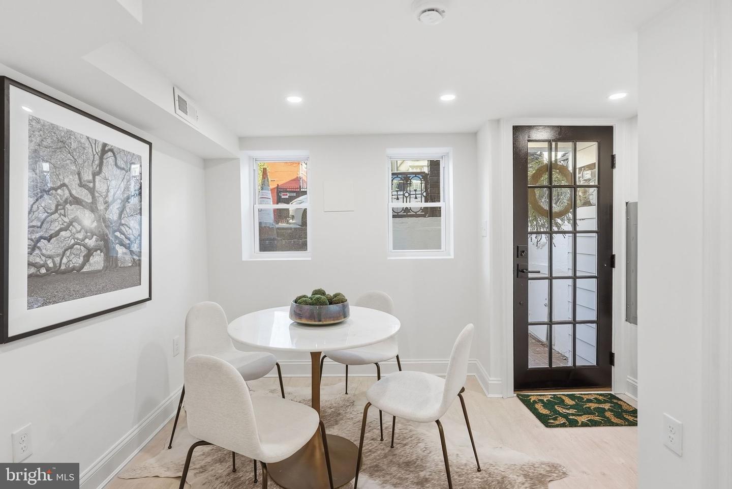 1608 33RD ST NW, WASHINGTON, District Of Columbia 20007, 2 Bedrooms Bedrooms, ,1 BathroomBathrooms,Residential,For sale,1608 33RD ST NW,DCDC2241222 MLS # DCDC2241222 1608 33RD ST NW, WASHINGTON, District Of Columbia 20007, 2 Bedrooms Bedrooms, ,1 BathroomBathrooms,Residential,For sale,1608 33RD ST NW,DCDC2241222 MLS # DCDC2241222