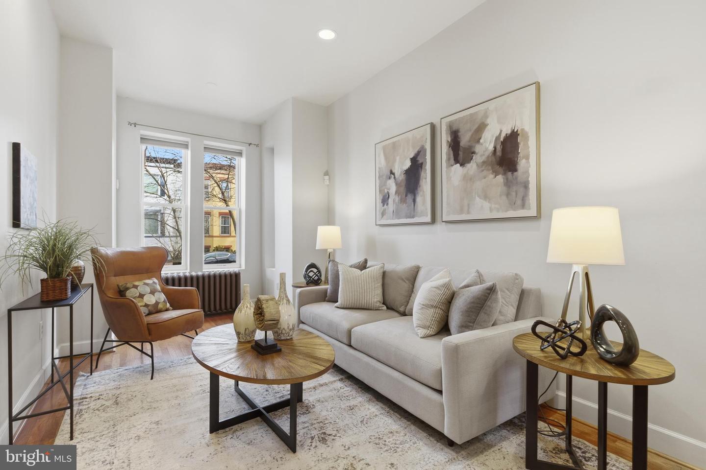 630 13TH ST NE, WASHINGTON, District Of Columbia 20002, 3 Bedrooms Bedrooms, ,2 BathroomsBathrooms,Residential,For sale,630 13TH ST NE,DCDC2241292 MLS # DCDC2241292