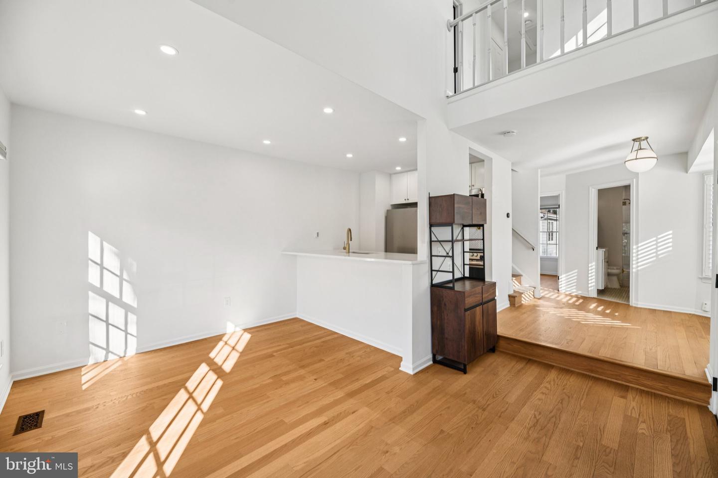 6347 CHIMNEY WOOD CT, ALEXANDRIA, Virginia 22306, 4 Bedrooms Bedrooms, 11 Rooms Rooms,2 BathroomsBathrooms,Residential,For sale,6347 CHIMNEY WOOD CT,VAFX2285688 MLS # VAFX2285688