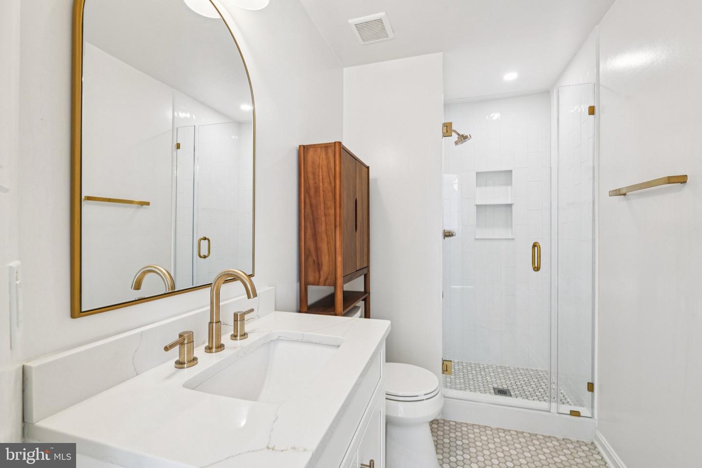 6347 CHIMNEY WOOD CT, ALEXANDRIA, Virginia 22306, 4 Bedrooms Bedrooms, 11 Rooms Rooms,2 BathroomsBathrooms,Residential,For sale,6347 CHIMNEY WOOD CT,VAFX2285688 MLS # VAFX2285688