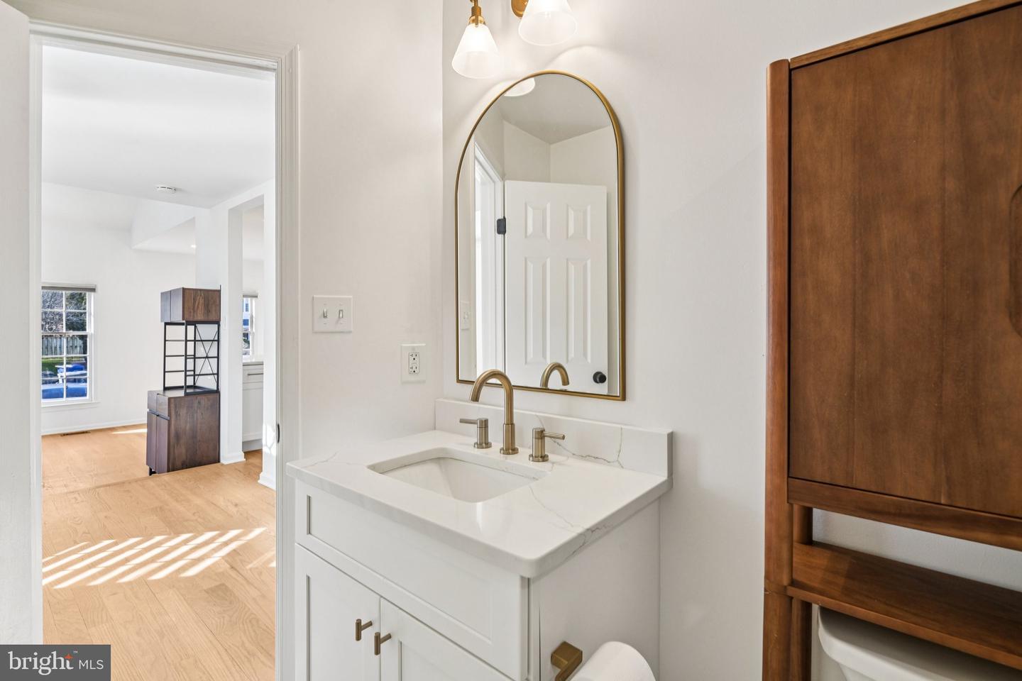 6347 CHIMNEY WOOD CT, ALEXANDRIA, Virginia 22306, 4 Bedrooms Bedrooms, 11 Rooms Rooms,2 BathroomsBathrooms,Residential,For sale,6347 CHIMNEY WOOD CT,VAFX2285688 MLS # VAFX2285688