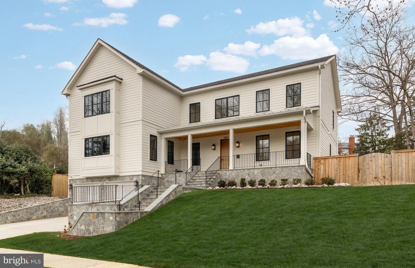 4283 38TH ST N, ARLINGTON, Virginia 22207, 6 Bedrooms Bedrooms, ,6 BathroomsBathrooms,Residential,For sale,4283 38TH ST N,VAAR2067730 MLS # VAAR2067730