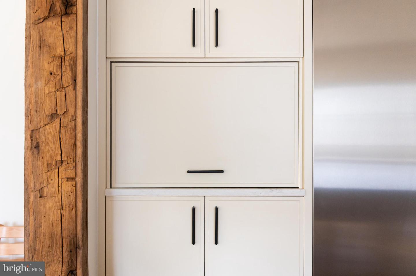 4283 38TH ST N, ARLINGTON, Virginia 22207, 6 Bedrooms Bedrooms, ,6 BathroomsBathrooms,Residential,For sale,4283 38TH ST N,VAAR2067730 MLS # VAAR2067730