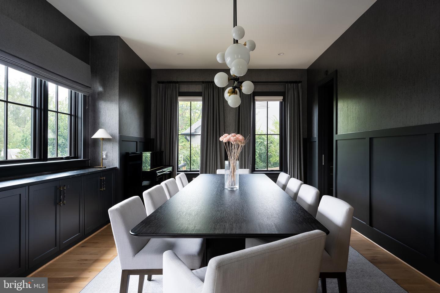 4283 38TH ST N, ARLINGTON, Virginia 22207, 6 Bedrooms Bedrooms, ,6 BathroomsBathrooms,Residential,For sale,4283 38TH ST N,VAAR2067730 MLS # VAAR2067730