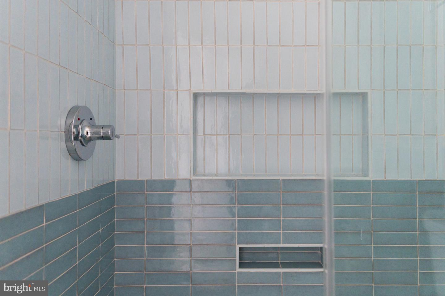 4283 38TH ST N, ARLINGTON, Virginia 22207, 6 Bedrooms Bedrooms, ,6 BathroomsBathrooms,Residential,For sale,4283 38TH ST N,VAAR2067730 MLS # VAAR2067730