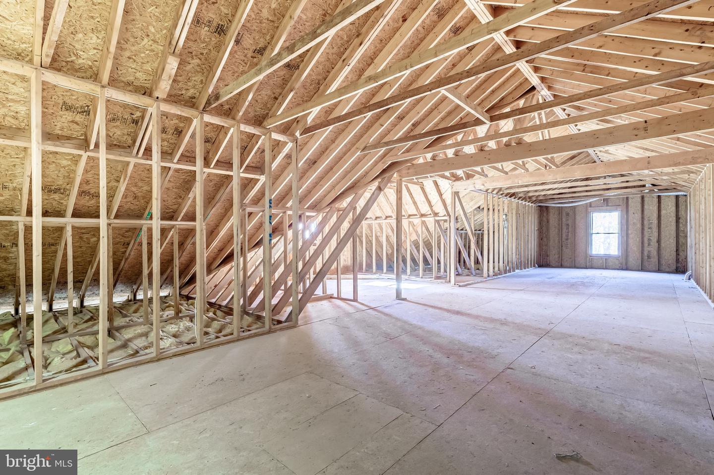 35405 CARNOUSTIE CIR, ROUND HILL, Virginia 20141, 4 Bedrooms Bedrooms, ,4 BathroomsBathrooms,Residential,For sale,35405 CARNOUSTIE CIR,VALO2113942 MLS # VALO2113942