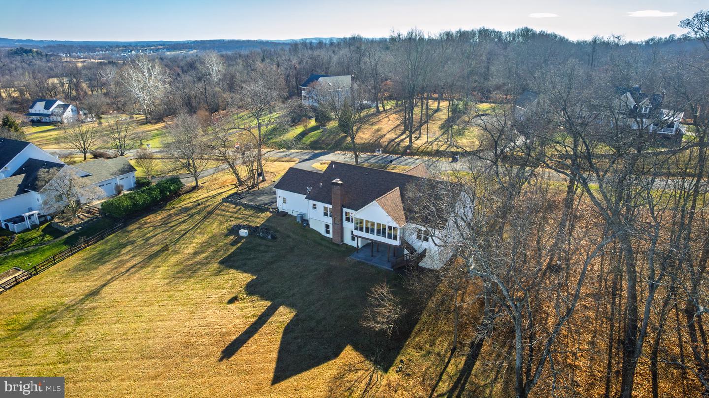 35405 CARNOUSTIE CIR, ROUND HILL, Virginia 20141, 4 Bedrooms Bedrooms, ,4 BathroomsBathrooms,Residential,For sale,35405 CARNOUSTIE CIR,VALO2113942 MLS # VALO2113942