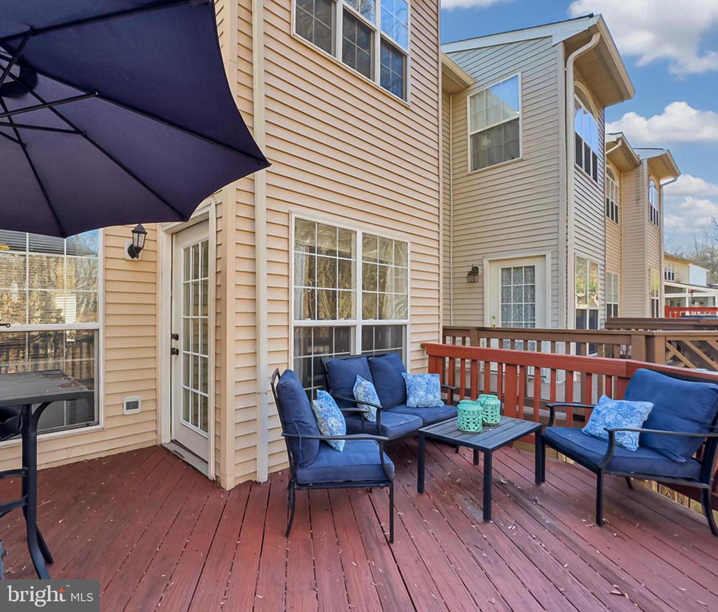 8445 CARMELA CIR, SPRINGFIELD, Virginia 22153, 3 Bedrooms Bedrooms, ,3 BathroomsBathrooms,Residential,For sale,8445 CARMELA CIR,VAFX2285780 MLS # VAFX2285780