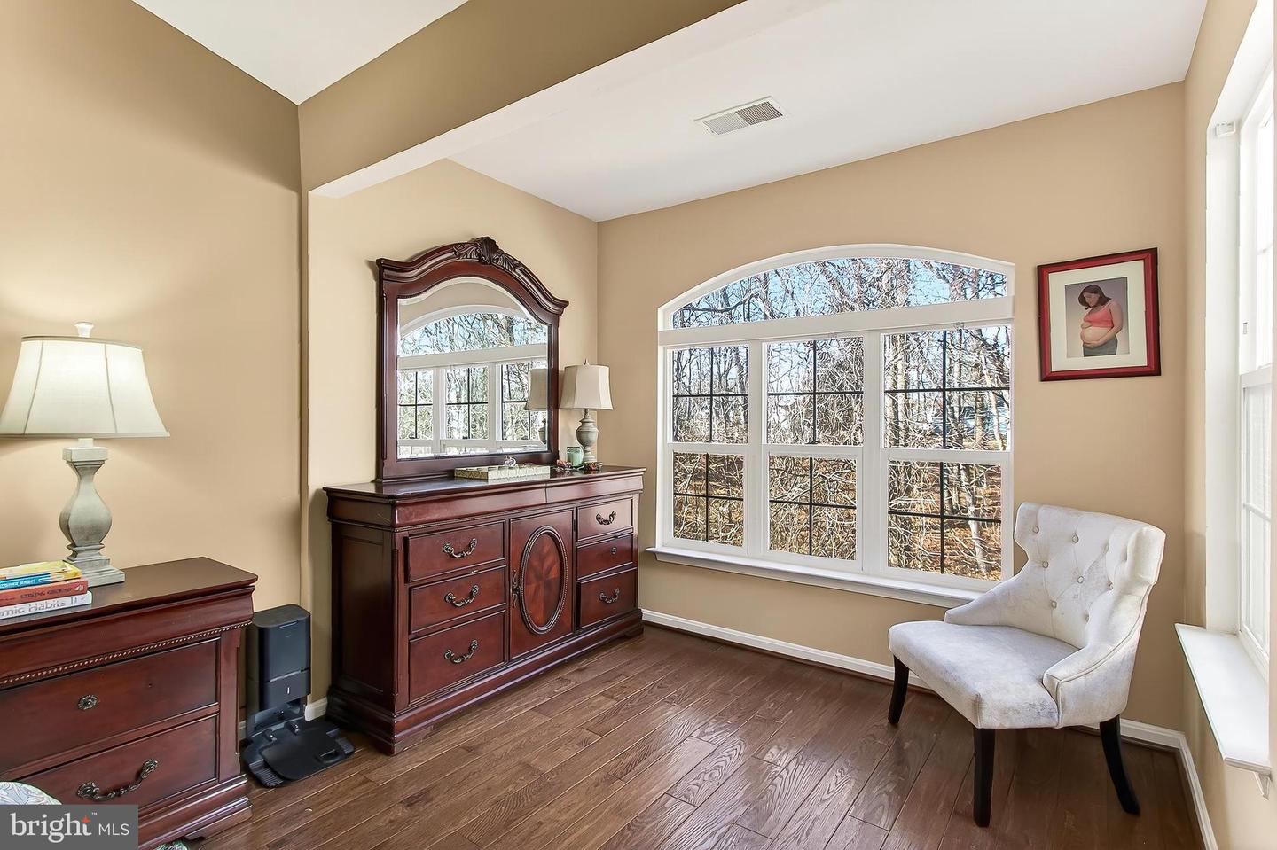 8445 CARMELA CIR, SPRINGFIELD, Virginia 22153, 3 Bedrooms Bedrooms, ,3 BathroomsBathrooms,Residential,For sale,8445 CARMELA CIR,VAFX2285780 MLS # VAFX2285780