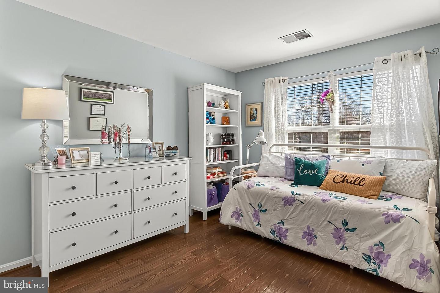 8445 CARMELA CIR, SPRINGFIELD, Virginia 22153, 3 Bedrooms Bedrooms, ,3 BathroomsBathrooms,Residential,For sale,8445 CARMELA CIR,VAFX2285780 MLS # VAFX2285780