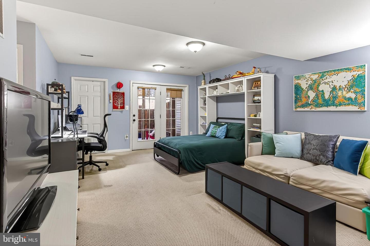 8445 CARMELA CIR, SPRINGFIELD, Virginia 22153, 3 Bedrooms Bedrooms, ,3 BathroomsBathrooms,Residential,For sale,8445 CARMELA CIR,VAFX2285780 MLS # VAFX2285780