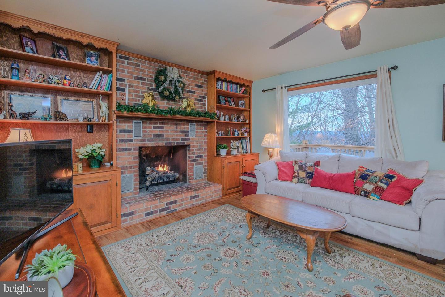 143 CARDINAL WIND DR, FRONT ROYAL, Virginia 22630, 4 Bedrooms Bedrooms, ,2 BathroomsBathrooms,Residential,For sale,143 CARDINAL WIND DR,VAWR2013132 MLS # VAWR2013132