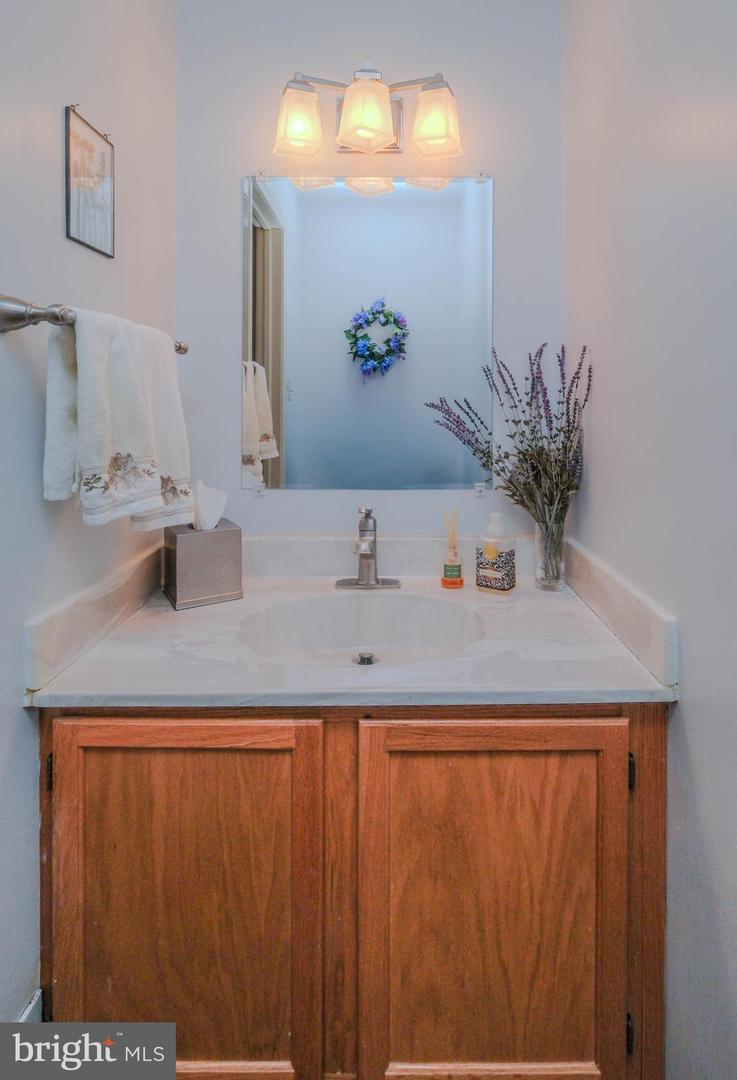 143 CARDINAL WIND DR, FRONT ROYAL, Virginia 22630, 4 Bedrooms Bedrooms, ,2 BathroomsBathrooms,Residential,For sale,143 CARDINAL WIND DR,VAWR2013132 MLS # VAWR2013132