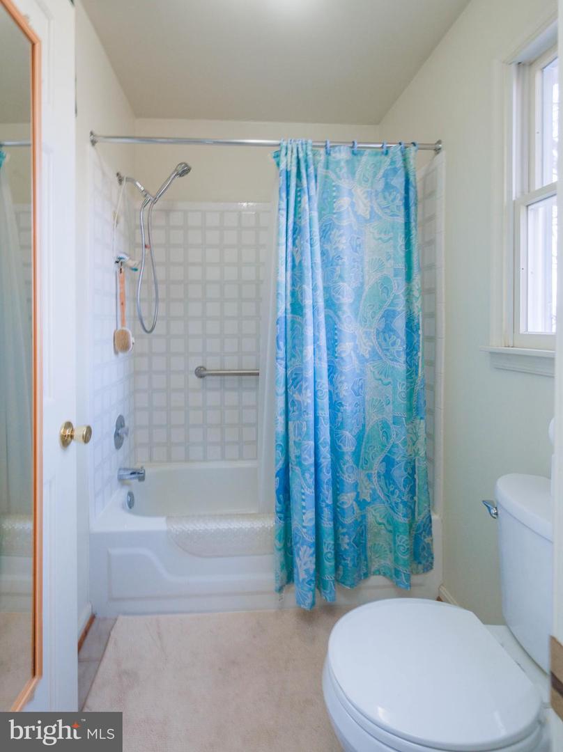 143 CARDINAL WIND DR, FRONT ROYAL, Virginia 22630, 4 Bedrooms Bedrooms, ,2 BathroomsBathrooms,Residential,For sale,143 CARDINAL WIND DR,VAWR2013132 MLS # VAWR2013132