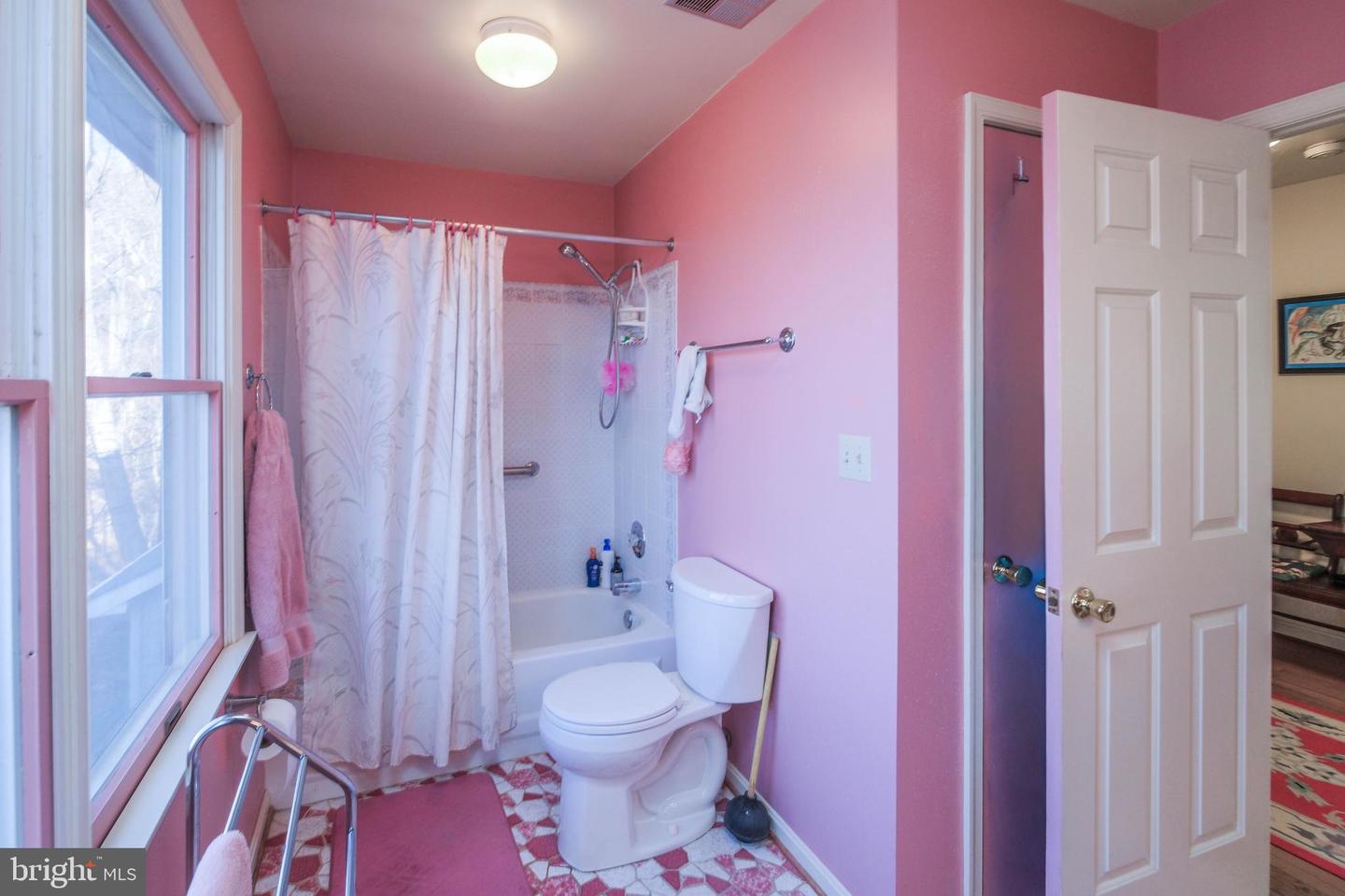 143 CARDINAL WIND DR, FRONT ROYAL, Virginia 22630, 4 Bedrooms Bedrooms, ,2 BathroomsBathrooms,Residential,For sale,143 CARDINAL WIND DR,VAWR2013132 MLS # VAWR2013132