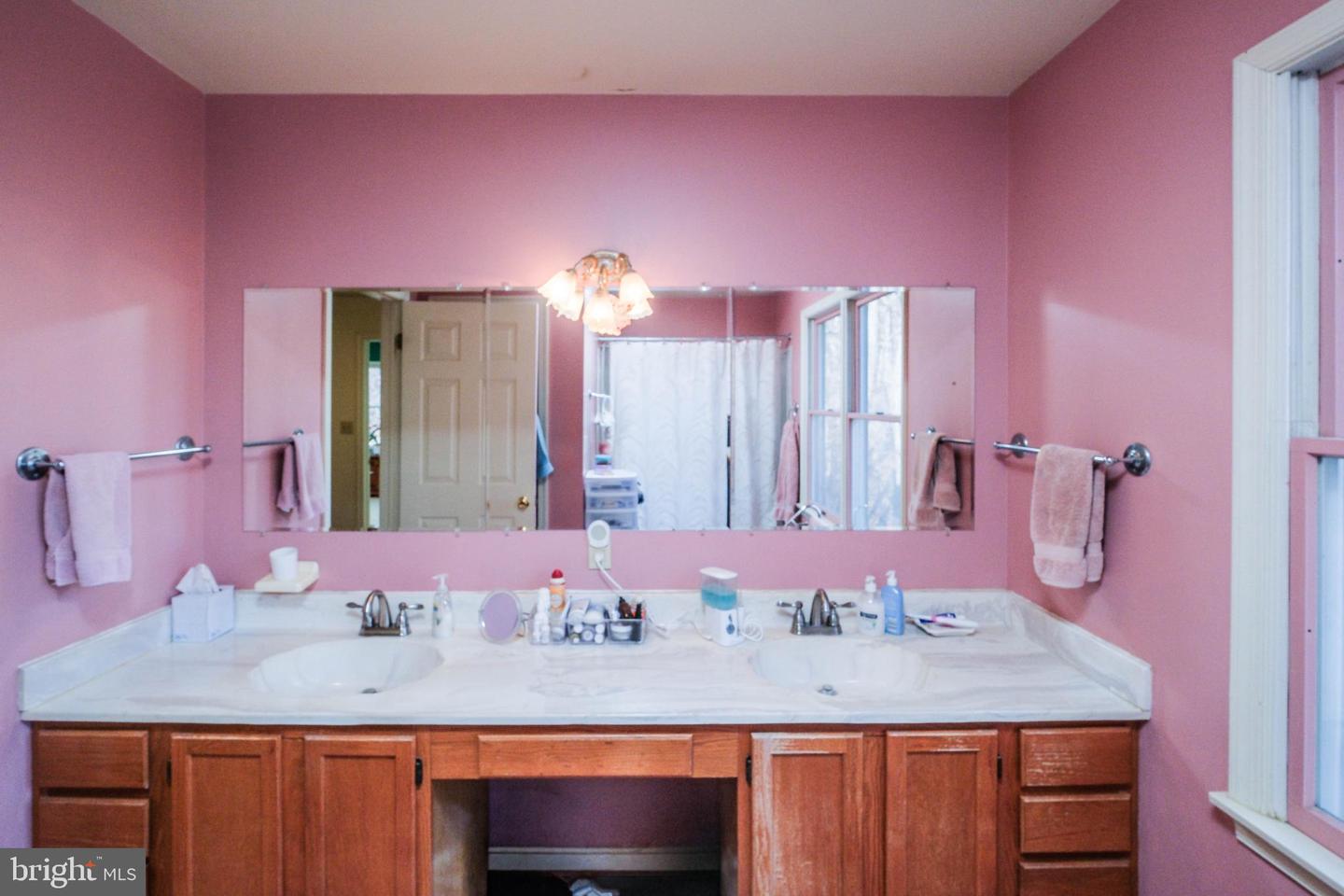 143 CARDINAL WIND DR, FRONT ROYAL, Virginia 22630, 4 Bedrooms Bedrooms, ,2 BathroomsBathrooms,Residential,For sale,143 CARDINAL WIND DR,VAWR2013132 MLS # VAWR2013132