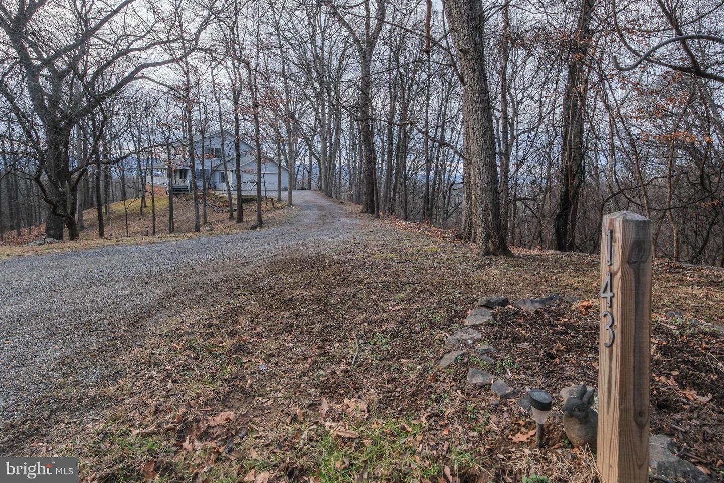 143 CARDINAL WIND DR, FRONT ROYAL, Virginia 22630, 4 Bedrooms Bedrooms, ,2 BathroomsBathrooms,Residential,For sale,143 CARDINAL WIND DR,VAWR2013132 MLS # VAWR2013132