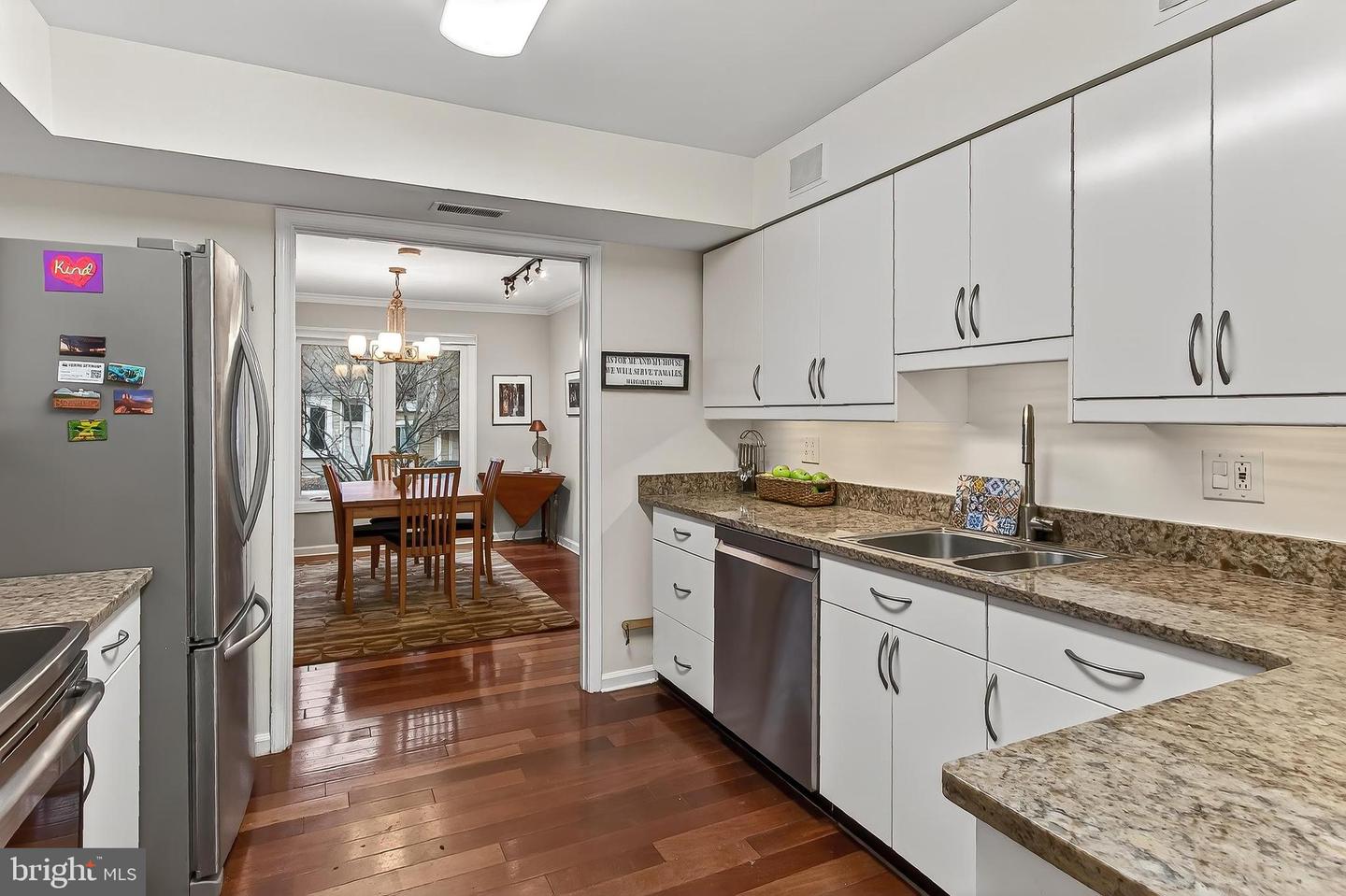 1081 TREVINO LN, HERNDON, Virginia 20170, 3 Bedrooms Bedrooms, ,3 BathroomsBathrooms,Residential,For sale,1081 TREVINO LN,VAFX2285882 MLS # VAFX2285882