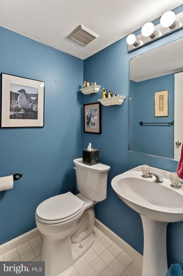 1081 TREVINO LN, HERNDON, Virginia 20170, 3 Bedrooms Bedrooms, ,3 BathroomsBathrooms,Residential,For sale,1081 TREVINO LN,VAFX2285882 MLS # VAFX2285882