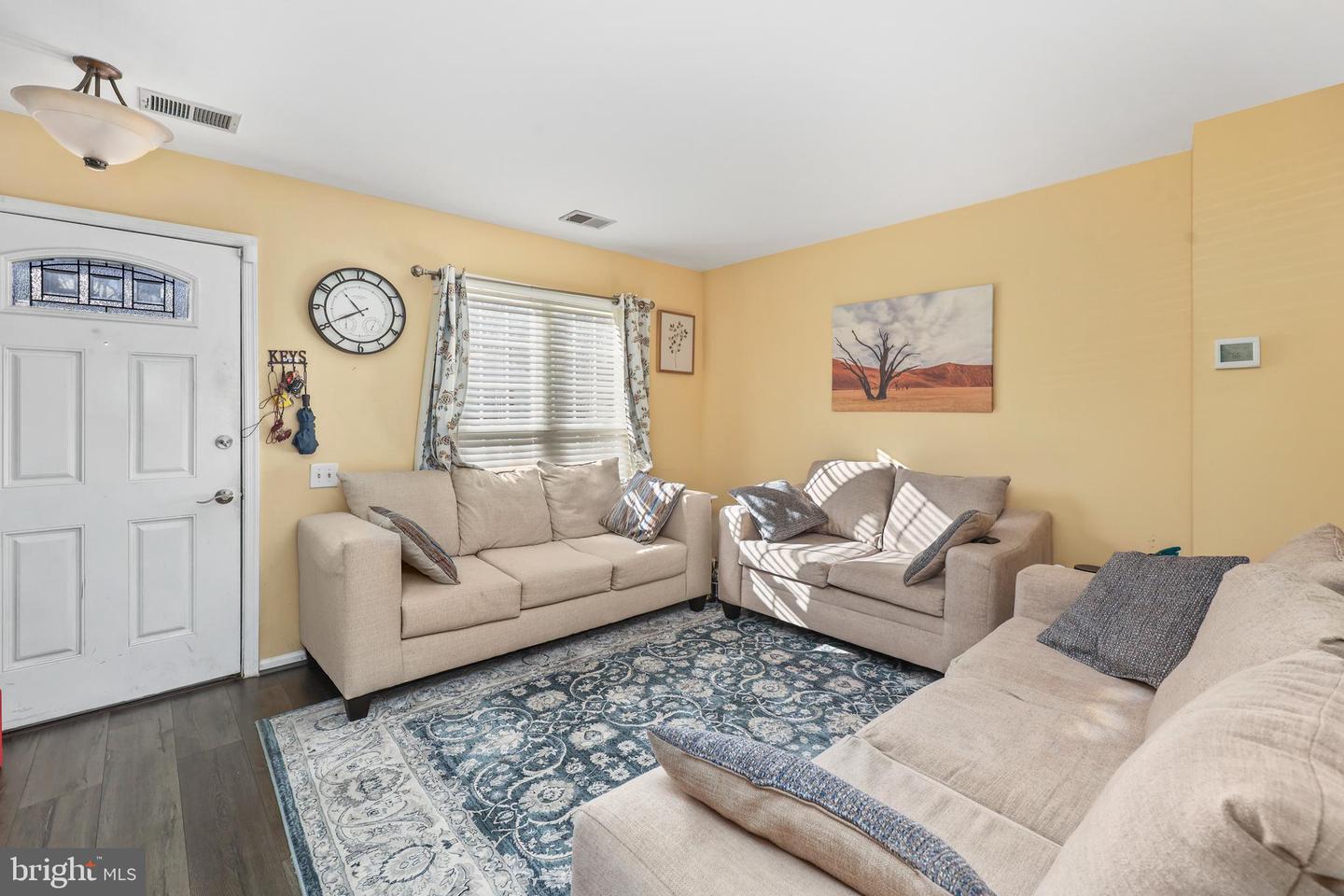 12289 GRANADA WAY, WOODBRIDGE, Virginia 22192, 2 Bedrooms Bedrooms, ,1 BathroomBathrooms,Residential,For sale,12289 GRANADA WAY,VAPW2110622 MLS # VAPW2110622