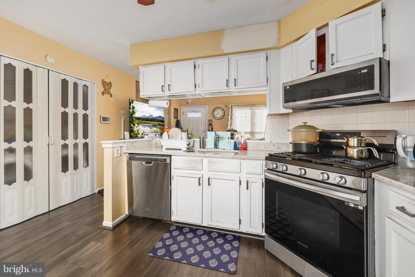 12289 GRANADA WAY, WOODBRIDGE, Virginia 22192, 2 Bedrooms Bedrooms, ,1 BathroomBathrooms,Residential,For sale,12289 GRANADA WAY,VAPW2110622 MLS # VAPW2110622