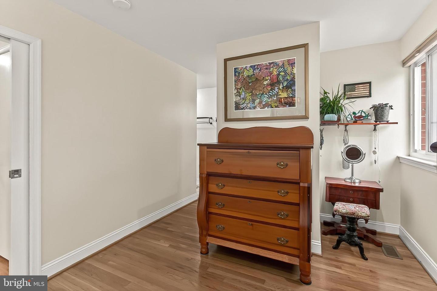 10016 RAEBURN CT, FAIRFAX, Virginia 22032, 4 Bedrooms Bedrooms, ,3 BathroomsBathrooms,Residential,For sale,10016 RAEBURN CT,VAFX2285946 MLS # VAFX2285946