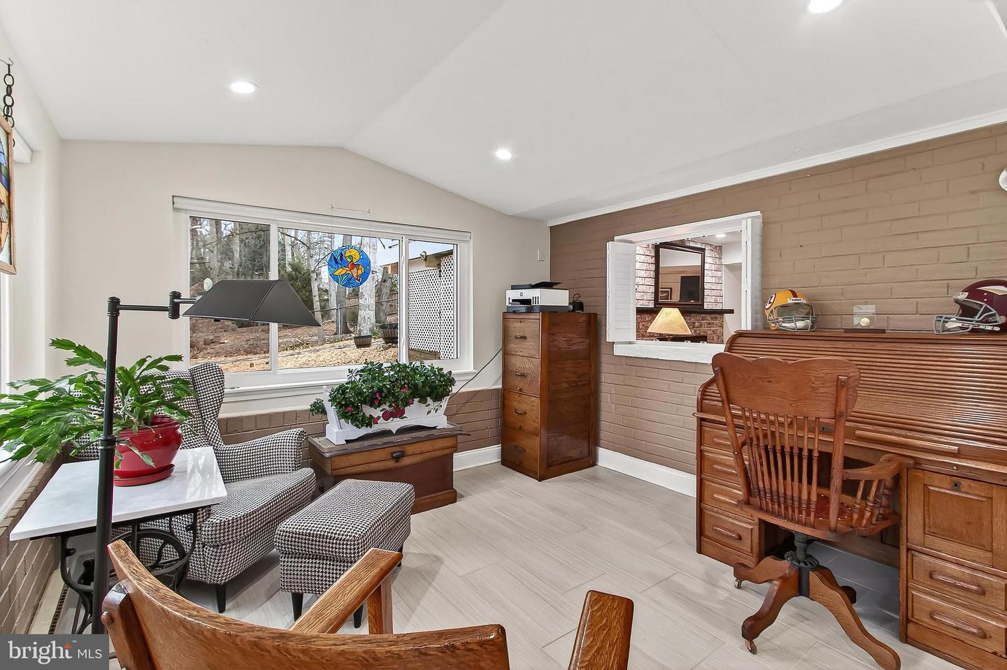 10016 RAEBURN CT, FAIRFAX, Virginia 22032, 4 Bedrooms Bedrooms, ,3 BathroomsBathrooms,Residential,For sale,10016 RAEBURN CT,VAFX2285946 MLS # VAFX2285946